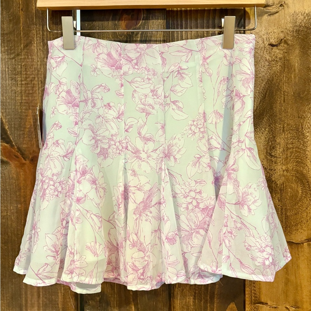 Forever 21 Cream Fit and Flare Mini Skirt